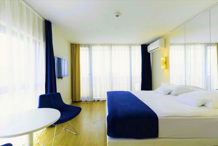 Bedroom 3, Batumi Sea View Aparthotel Prime, Batumi