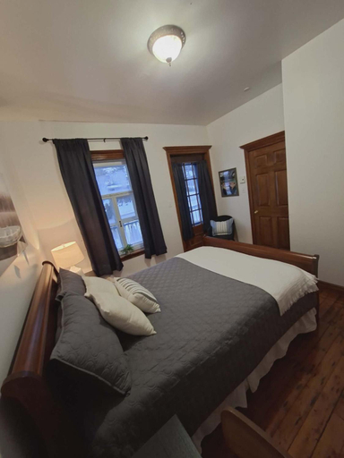 Bedroom 3, Cabines Boreales et Maison de chambres, Rimouski-Neigette
