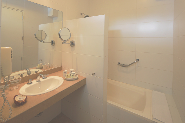 Bathroom 5, Hotel San Agustín Paracas, Pisco