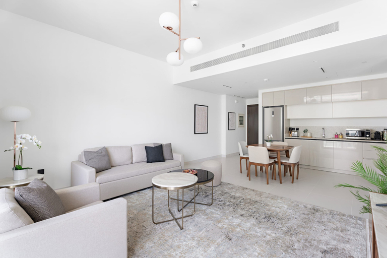 Room 5, Silkhaus 1 BDR Sea View Retreat Private Beach, Dubai