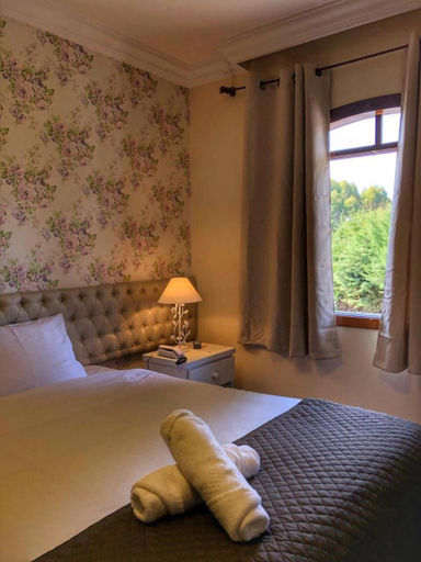 Bedroom 2, Refugio das Rosas - Charme Romantico em Campos do Jordao, Campo Limpo Paulista
