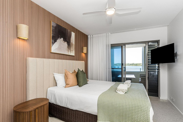 Bedroom 3, Riverside Holiday Apartments, Ballina