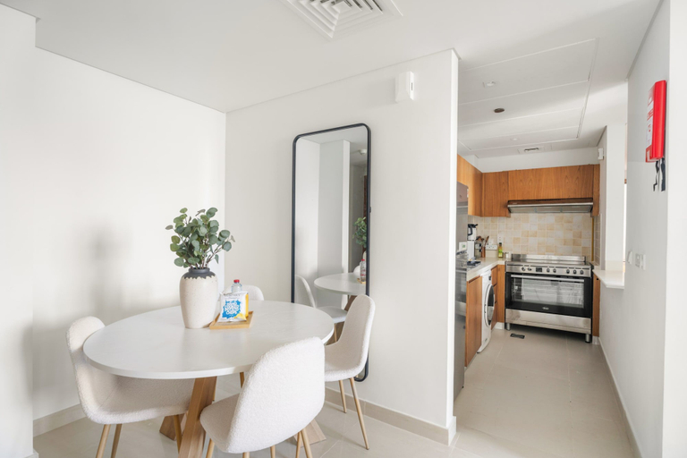 Room 2, Silkhaus Modern 2bdr Julphar Tower Reem Island, Abu Dhabi City