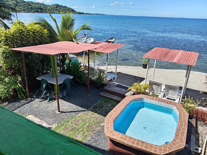 Sport & Beauty 4, Ofiuras Hostal, Portobelo
