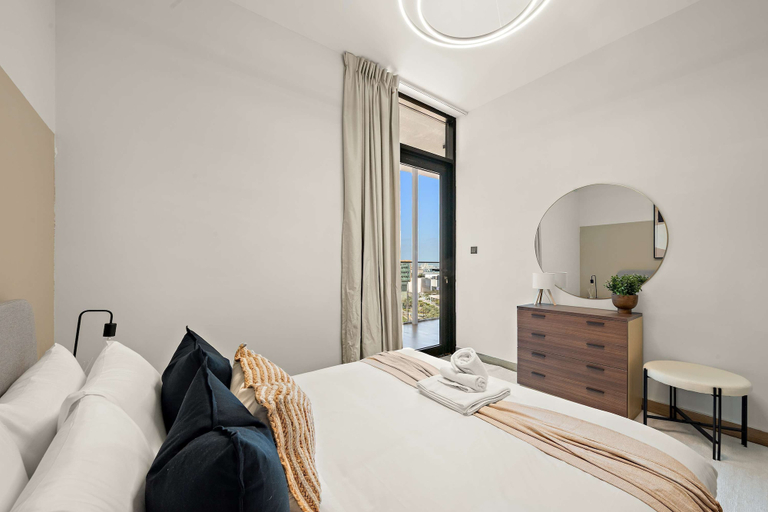 Room 2, Silkhaus 1bdr Bright Space in Maryah Island, Abu Dhabi City