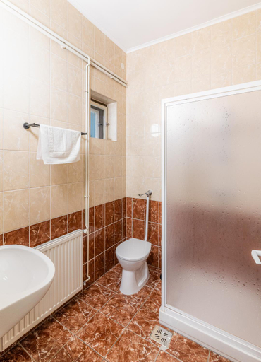 Bathroom, Heu Reka Vendeghaz, Mosonmagyaróvár