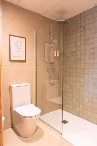 Bathroom 5, Ohtels Les Oliveres, Tarragona