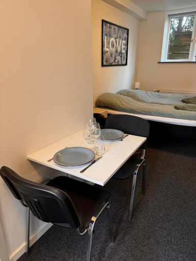 Others 3, Jysk bed and no breakfast, Ikast-Brande