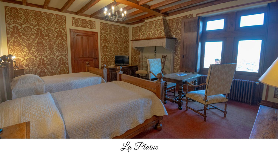 Bedroom 2, Hostellerie du Vieux Perouges, Ain