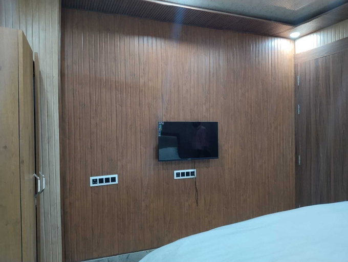 Room 3, Hotel The Royal Knot, Kanpur Nagar