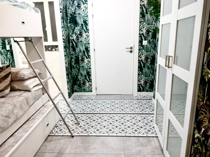 Others 3, Wonderful room en suite, Guipúzcoa