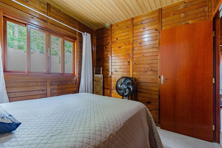 Room 5, Casa p 5 Pessoas Perto das Praias e Beto Carrero, Penha