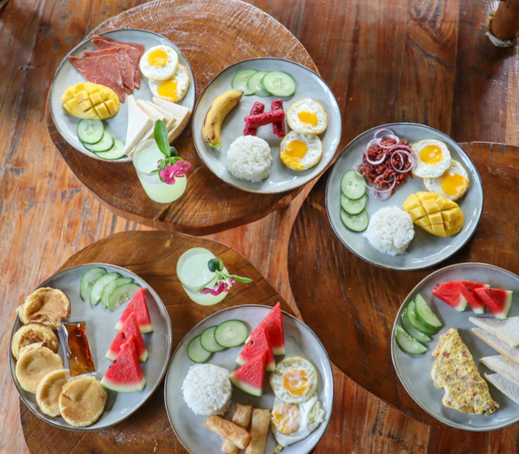 Food & Drinks 4, Happy Coconut Camiguin, Mambajao