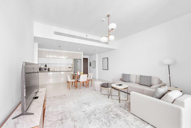 Room 2, Silkhaus 1bdr w Private Tower Beach Marina Vista, Dubai