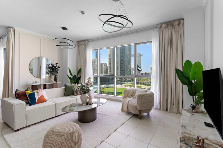 Room 4, Silkhaus Full Burj Khalifa View 3BR Maid Emaar, Dubai