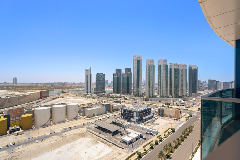 Room 3, Silkhaus Modern 2bdr Julphar Tower Reem Island, Abu Dhabi City