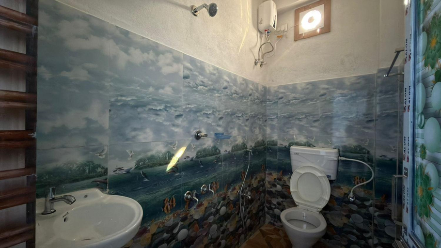 Bathroom 3, Tapama Resort, South 24 Parganas