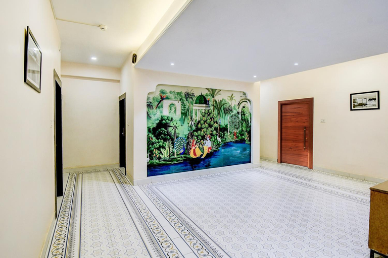 Bedroom, Hotel Raghuraj Palace, Jaipur
