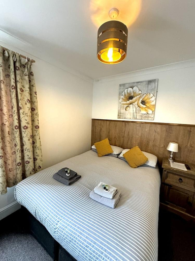 Bedroom 2, Riverside Guest House, Norfolk