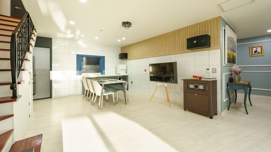 Room 3, Suncheon Haru Saenggak Private Villa, Suncheon