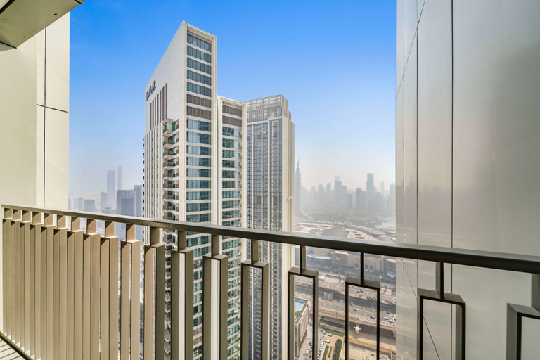 Room 3, Silkhaus Luxury 2BR Emaar Tower Family Ideal, Dubai