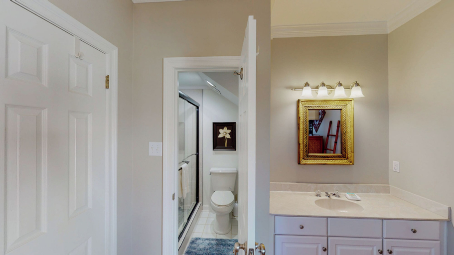 Bathroom 2, Amazing 5-bedroom Home With Incredible Views From 4 Balconies, Baldwin