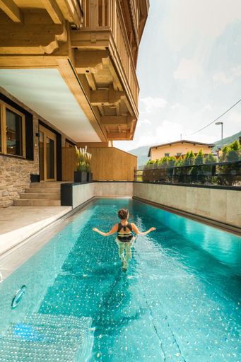 Sport & Beauty 2, Leni Mountain Lodge inkl Otztal Summer Card, Imst