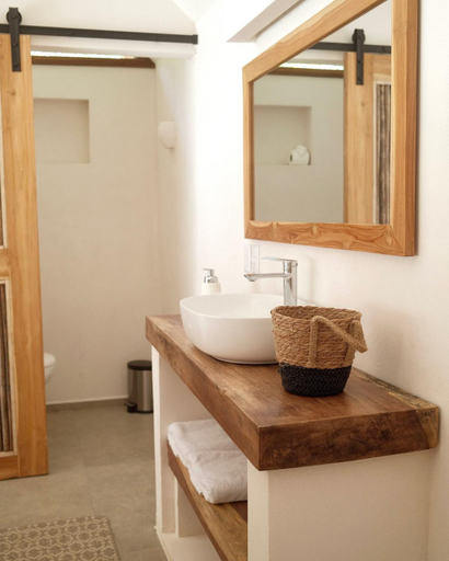 Bathroom 3, Mahalo Resort Nicaragua, Tola