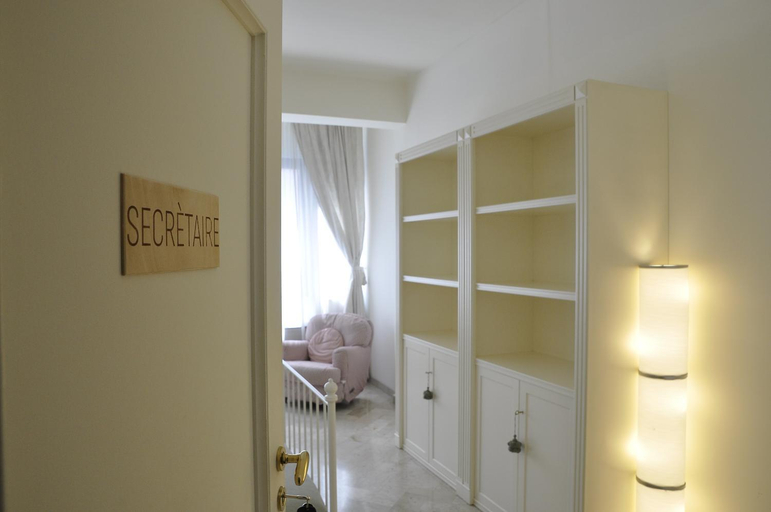 Bedroom 1, Piccinni house, Bari