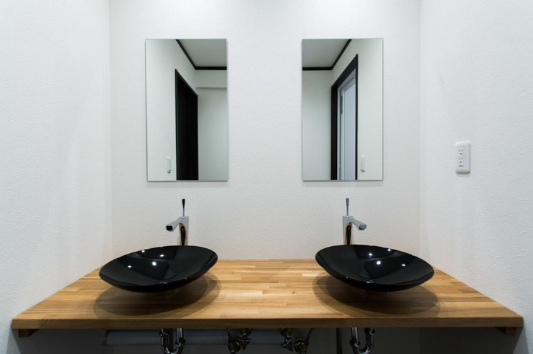 Bathroom 2, Old Folk House Inn Solii, Ishikari