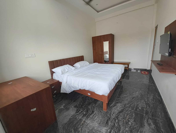Room 5, Annamalaiyar Mahal & Residency, Tiruvannamalai