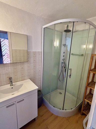 Bathroom 4, Residence Punta paliagi, Corse-du-Sud
