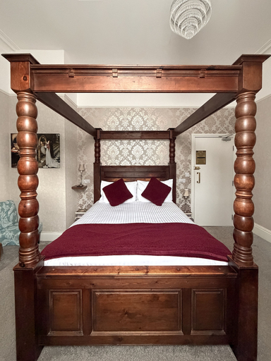 Bedroom 3, Raincliffe Hotel, North Yorkshire