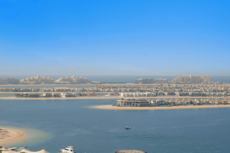 Room 5, Silkhaus Waterfront 1BR in Marina Vista Tower, Dubai