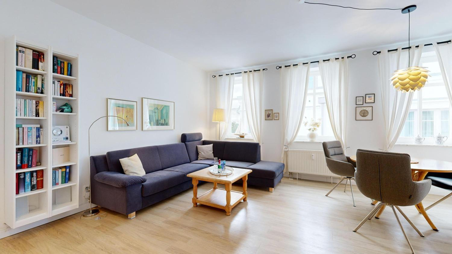 Others 5, Villa Strandblick in Binz, FeWo direkt am Strand mit Balkon und seitlichem Meerblick, Vorpommern-Rügen