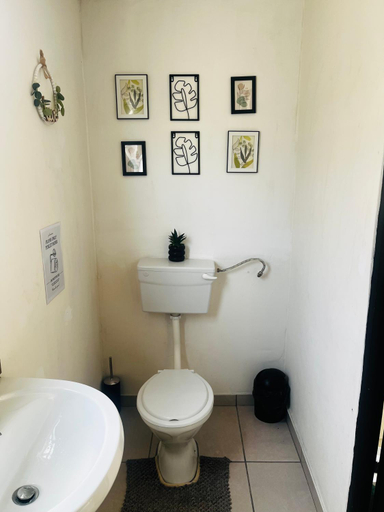 Bathroom 3, Relaxa Sleep & Go, City of Cape Town