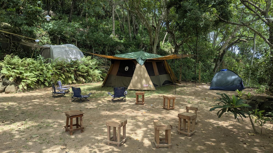 Others 5, Bouna Vista Retreat, Habaraduwa