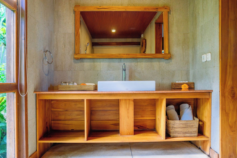 Bathroom 5, Ume Sri Villas Ubud, Gianyar
