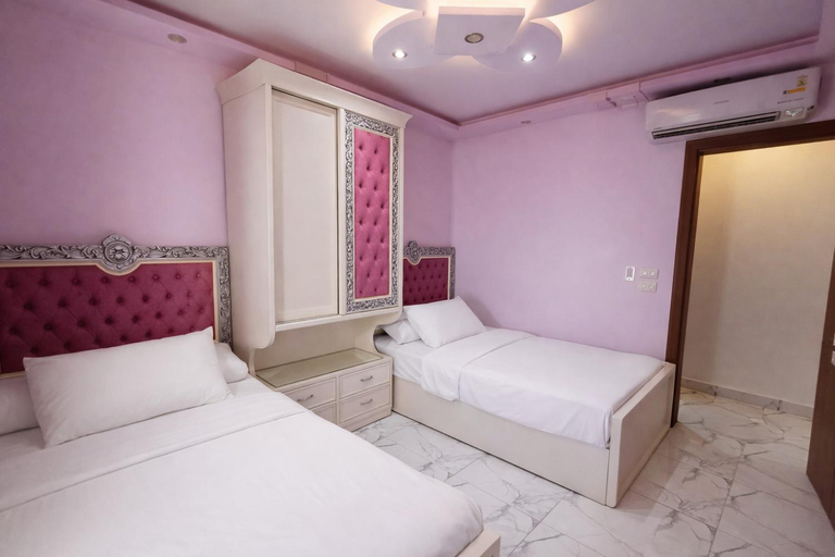 Bedroom 2, شاليه على البحر بورتوسعيد First Home, Al-Manasrah