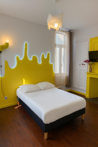 Others 2, La chambre jaune, Somme