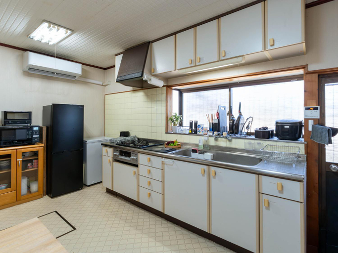 Others 5, Guesthouse NAMAZU, Anan
