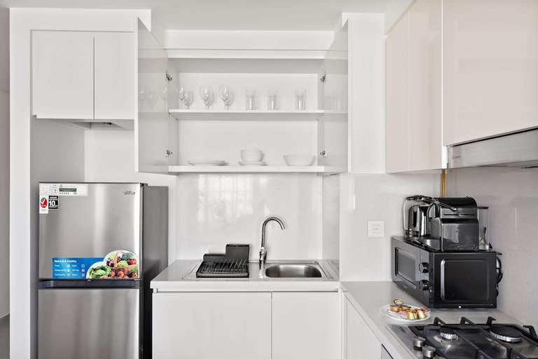 Room 2, Silkhaus Stylish 1BR Near Burj Khalifa Balcony, Dubai