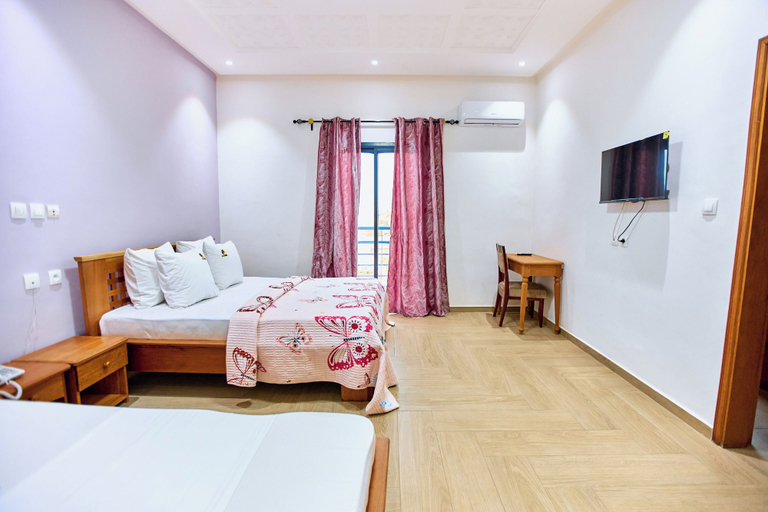 Room 3, Helena Home - Kribi, Océan
