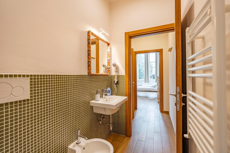 Bathroom 2, San Zanobi Suites- by MOIS Collection, Florence
