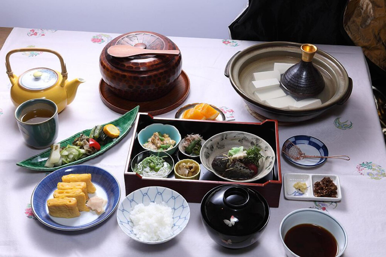 Food & Drinks 5, Maru Izumiyacho, Kyoto