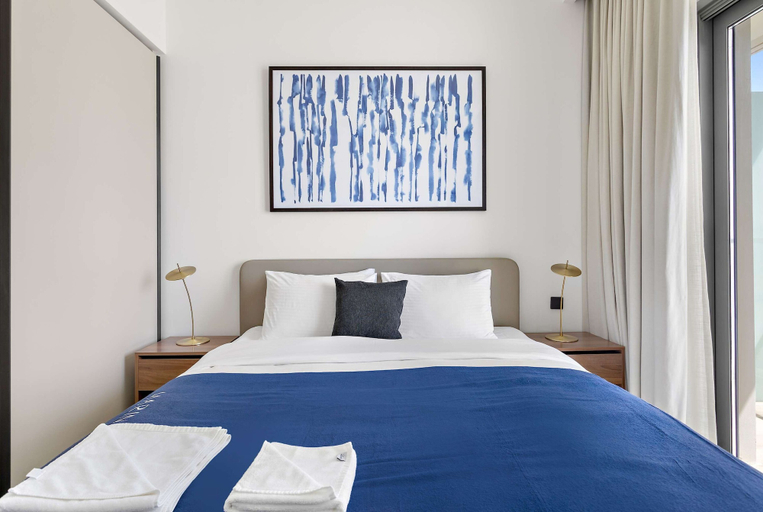 Room 3, Silkhaus 1bdr w Beach Access Marina Vista, Dubai