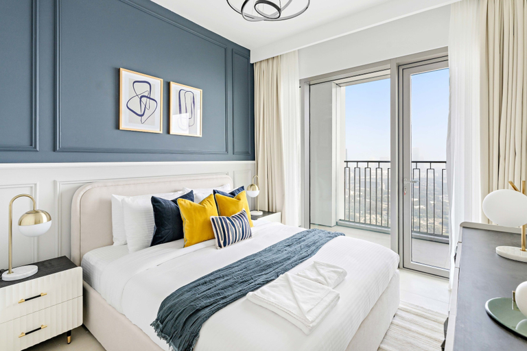 Room 2, Silkhaus Stylish 2BR Downtown Views II Emaar, Dubai