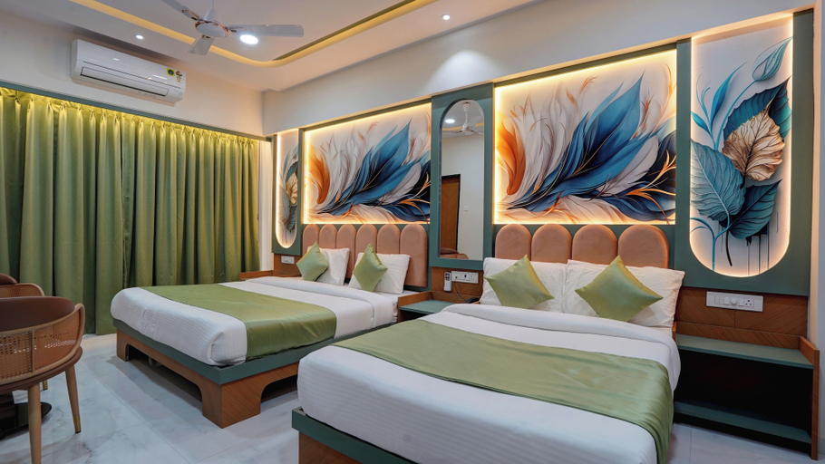 Room 3, Hotel Balaji Residency Dombivli, Thane