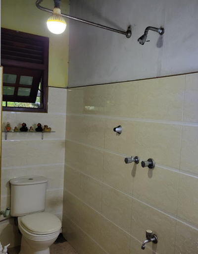 Bathroom 4, Green House No 02, Galle Four Gravets