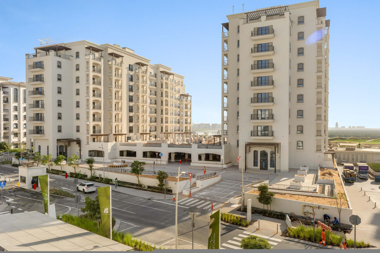 Room 3, Silkhaus Premier 1BR Yas Golf Collection, Yas Island